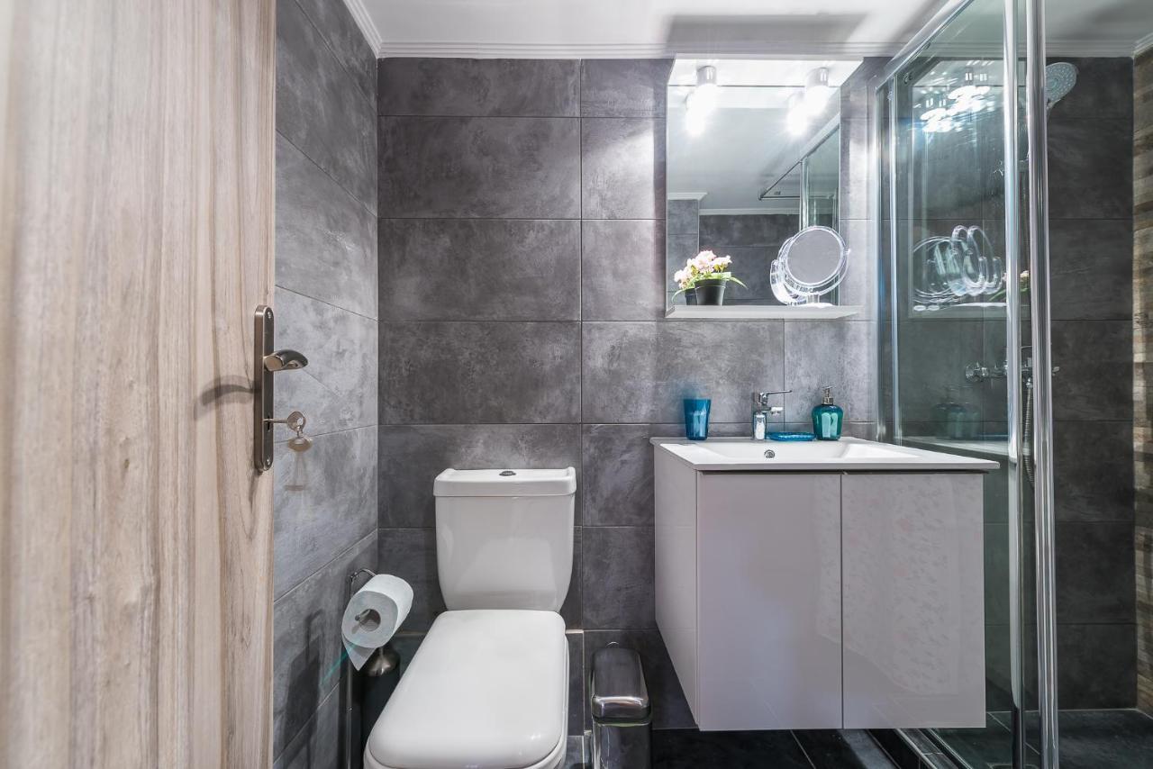 Stylish Home In Koukaki By Cloudkeys Athens Luaran gambar